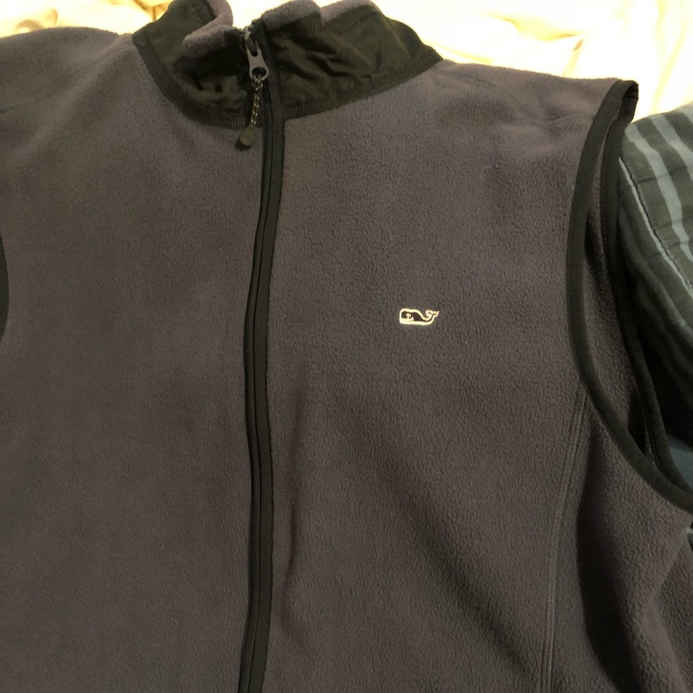 Vineyard vines vest- never worn